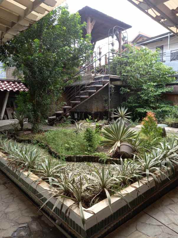 dijual rumah duren sawit klender