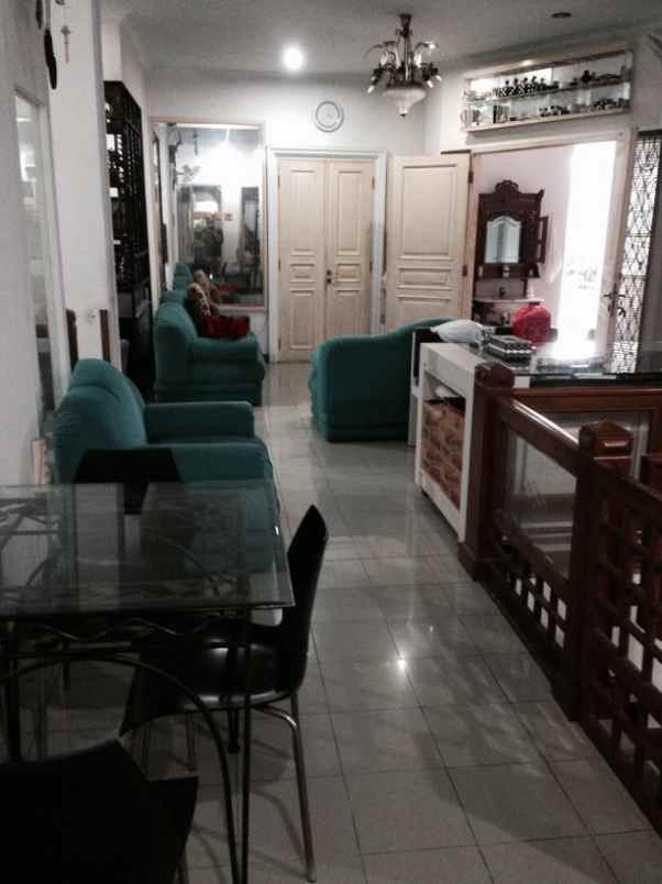 dijual rumah duren sawit klender