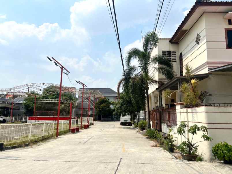 dijual rumah duta bumi kota harapan