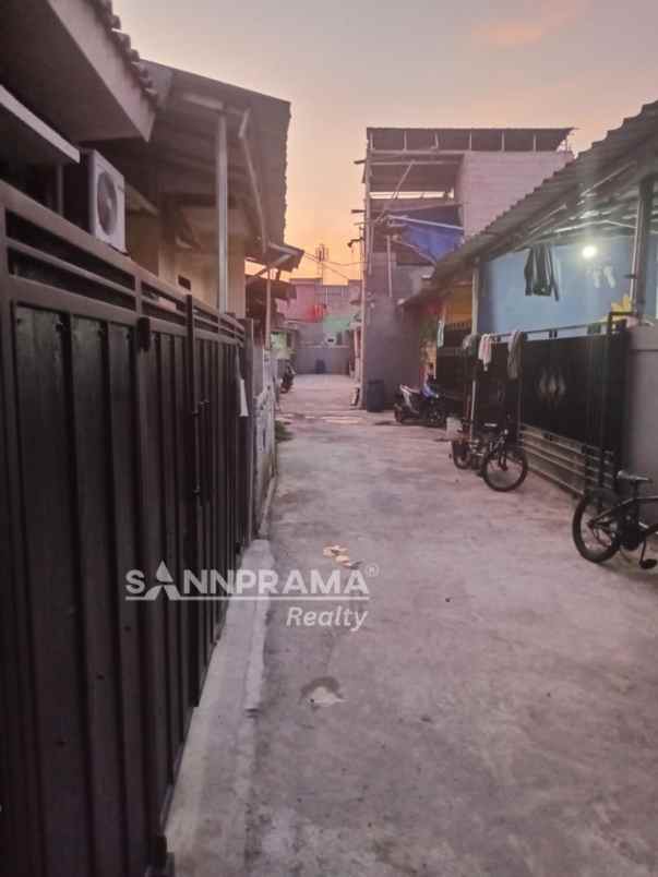 dijual rumah furnished di citayem depok