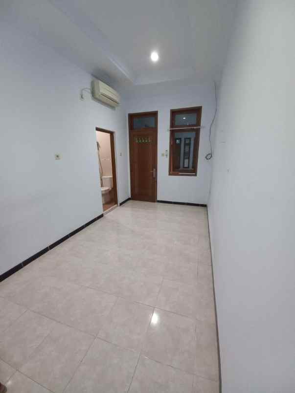 dijual rumah gading cipta residence