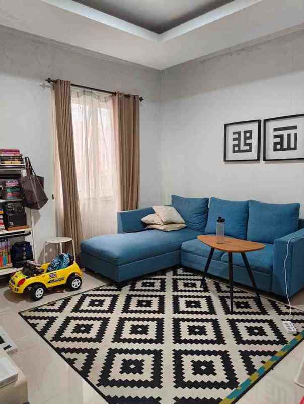 dijual rumah gas alam