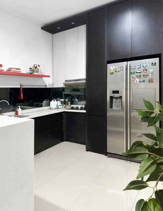 dijual rumah gas alam