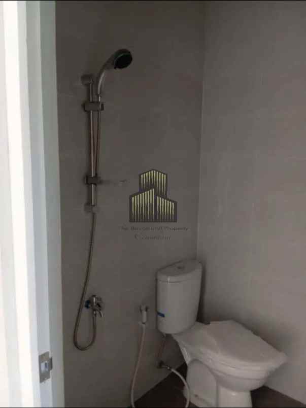 dijual rumah gedawang