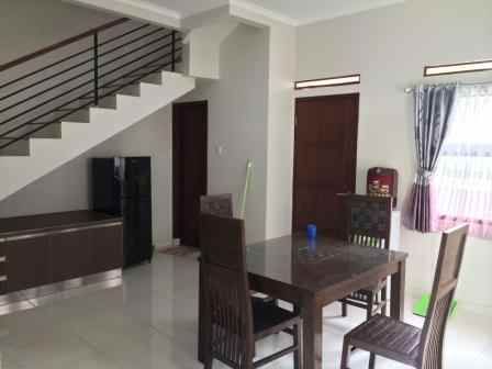 dijual rumah gegerkalong hilir