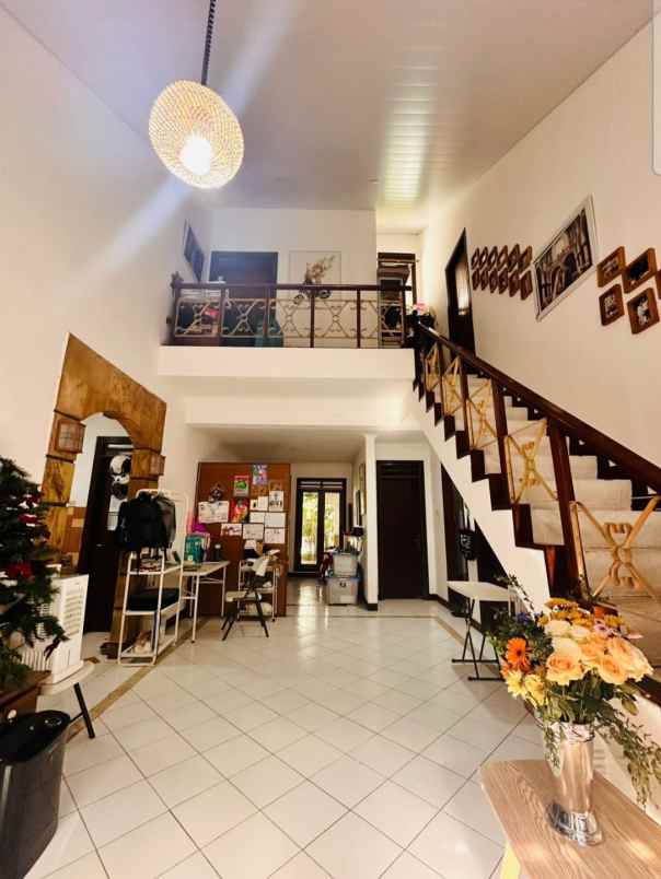 dijual rumah graha cinere