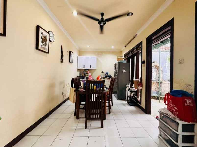 dijual rumah graha cinere