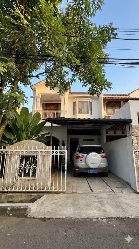 dijual rumah graha cinere