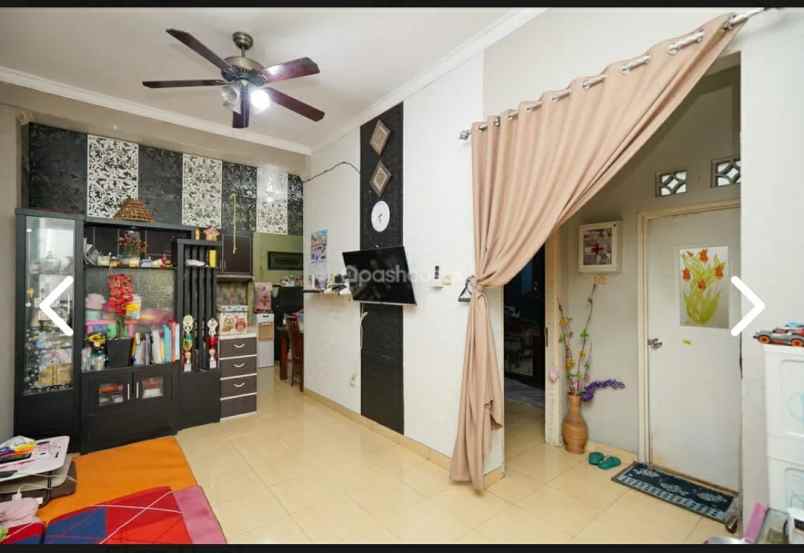 dijual rumah graha kalimas