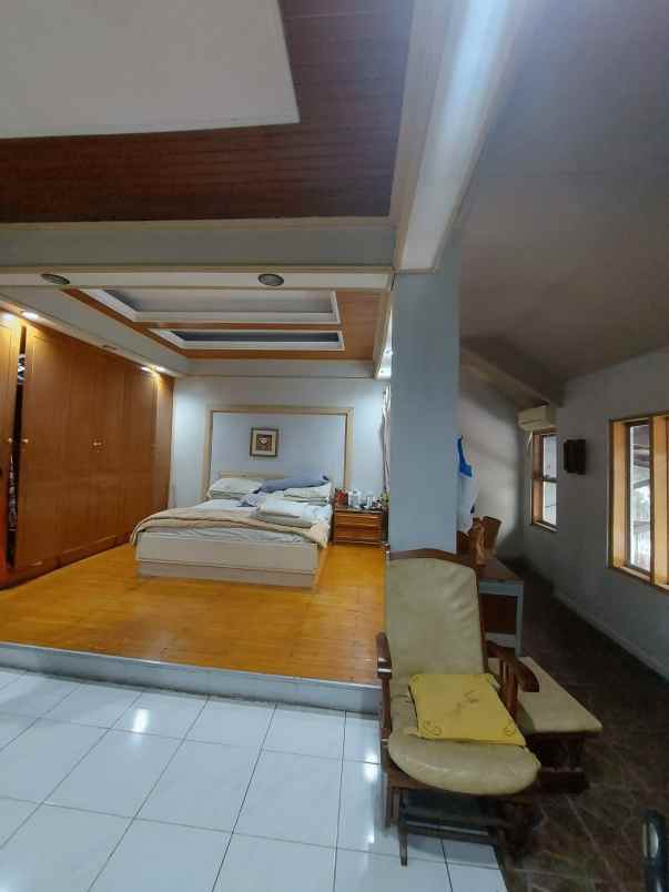 dijual rumah graha mutiara jatimulya