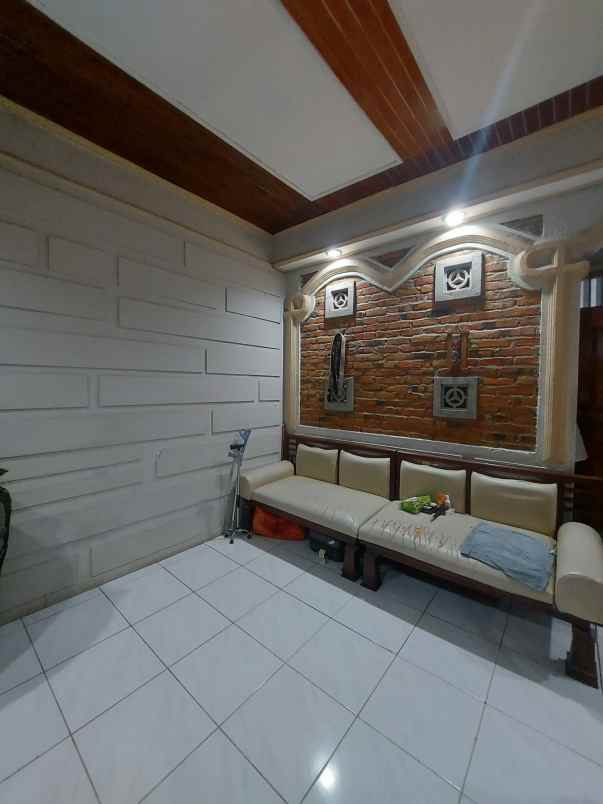 dijual rumah graha mutiara jatimulya