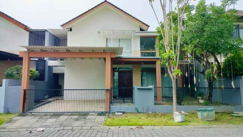 dijual rumah graha natura lontar