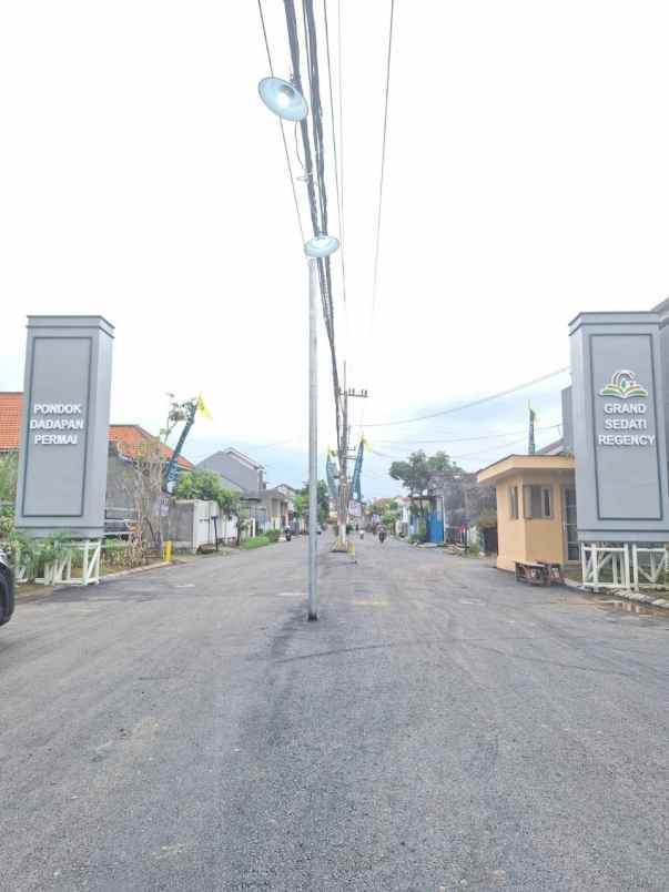 dijual rumah grand sedati