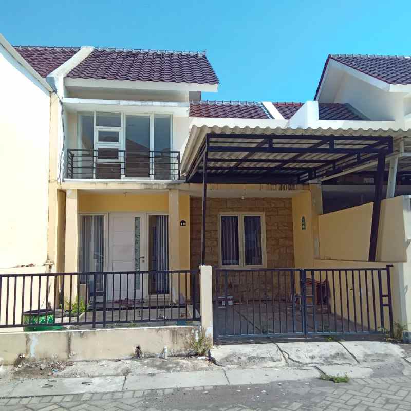 dijual rumah greenlake wonorejo