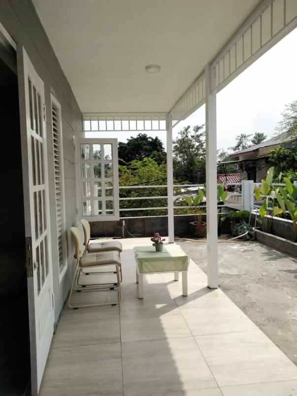 dijual rumah griya loka bsd tangsel