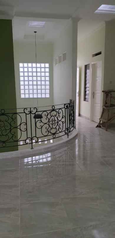 dijual rumah griya torina bintaro