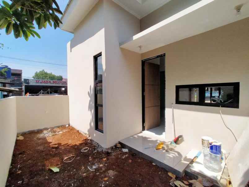 dijual rumah gunung putri