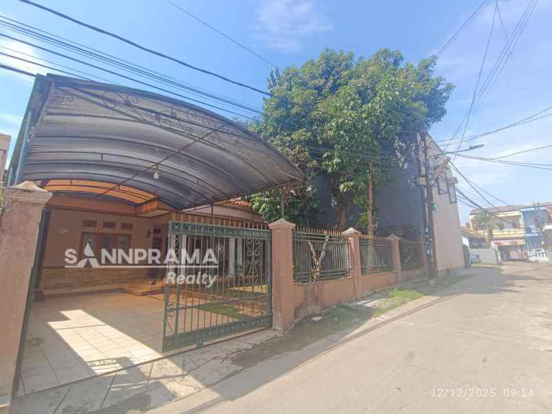 dijual rumah jagakarsa