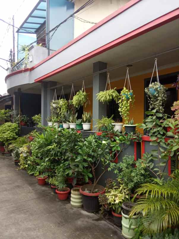 dijual rumah jaka kencana