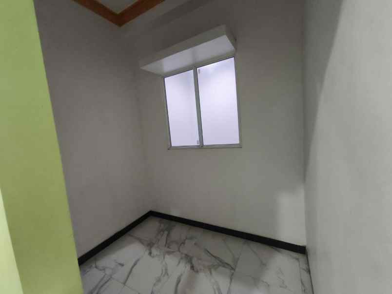 dijual rumah jakarta garden city