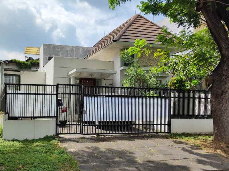 dijual rumah jalan bukit palma classica