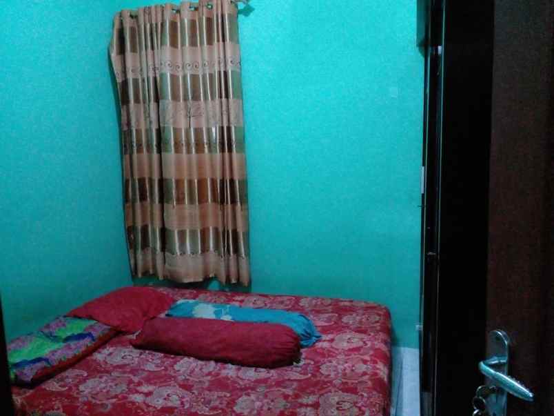 dijual rumah jalan h nipan salam