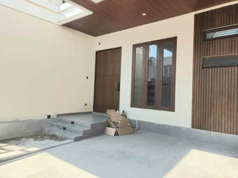 dijual rumah jalan imam bonjol denpasar