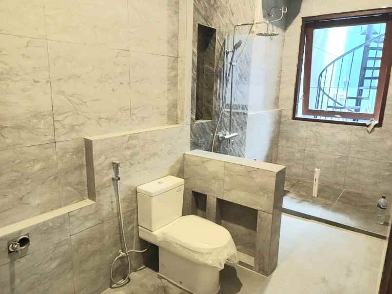 dijual rumah jalan imam bonjol denpasar