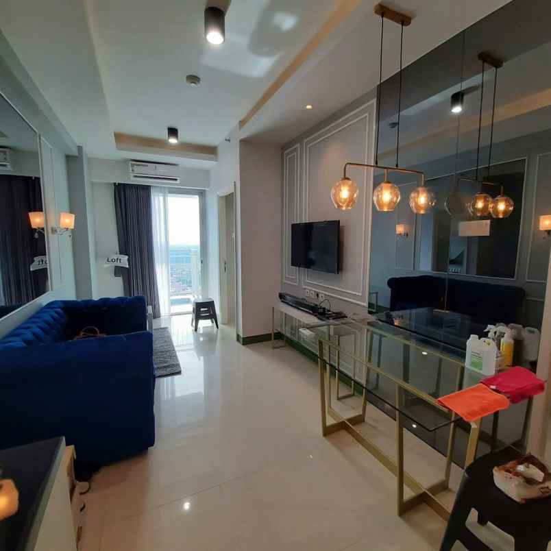 dijual rumah jalan pakuwon indah