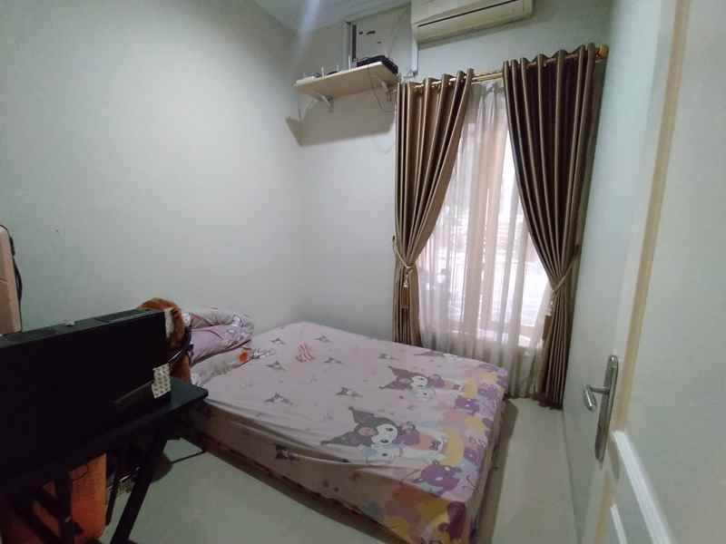 dijual rumah jalan raden sanim tanah