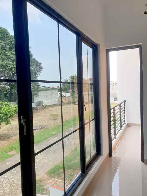 dijual rumah jalan raya bojong kulur