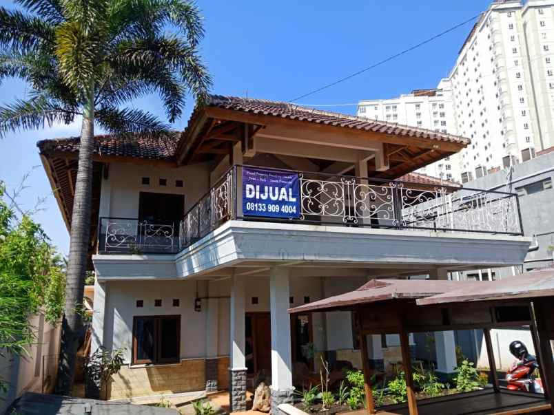 dijual rumah jalan raya jatinangor kec