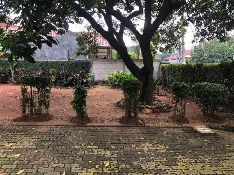 dijual rumah jalan raya moh kahfi jagakarsa