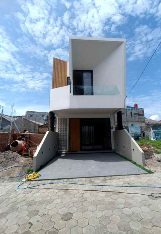 dijual rumah jalan raya south city