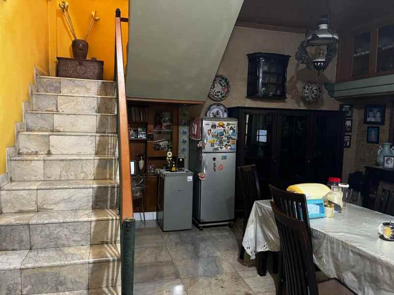 dijual rumah jalan taekwondo no 32