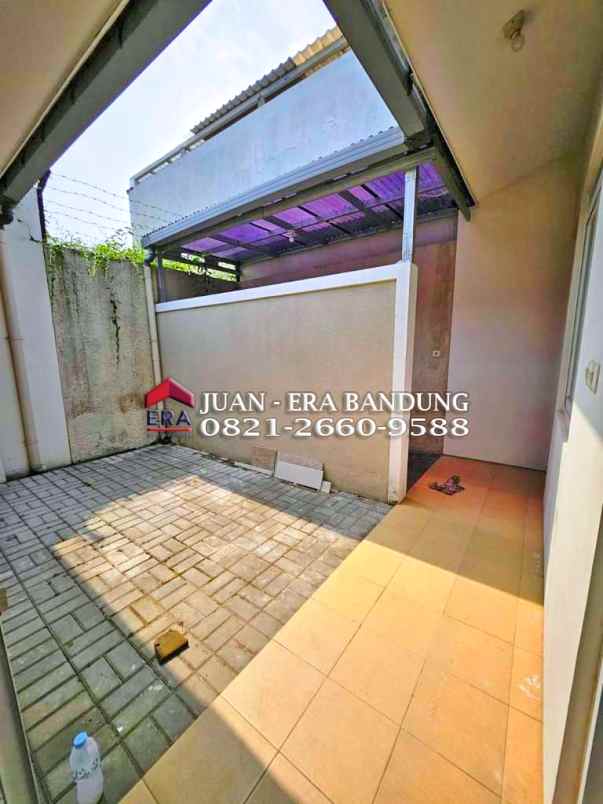 dijual rumah jalan wangsasekerta