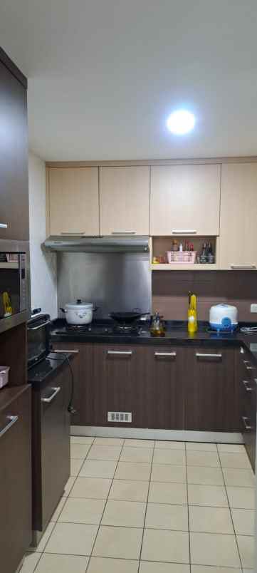 dijual rumah janur hijau kelapa gading