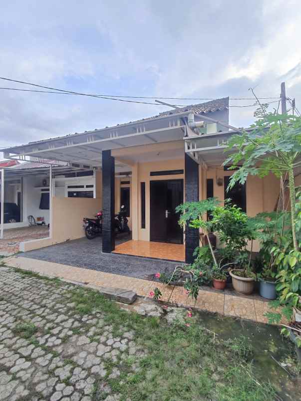 dijual rumah jatibening