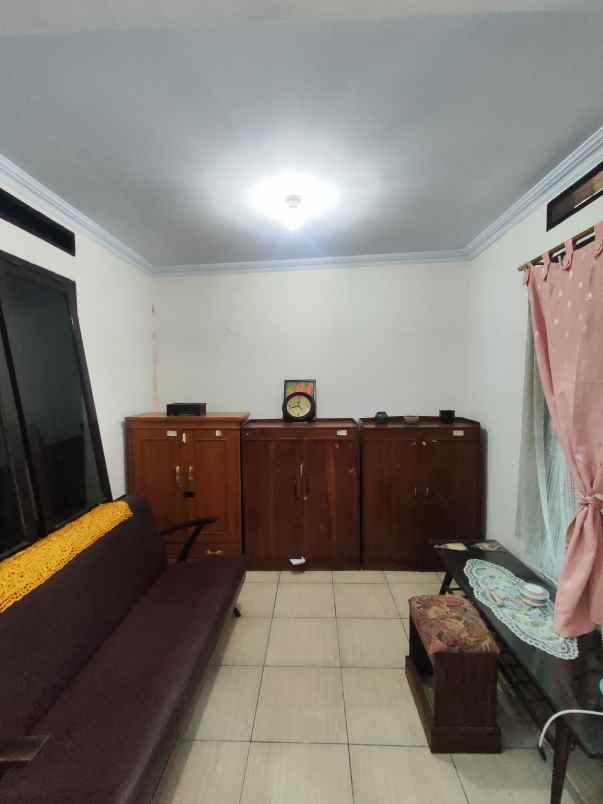 dijual rumah jatibening