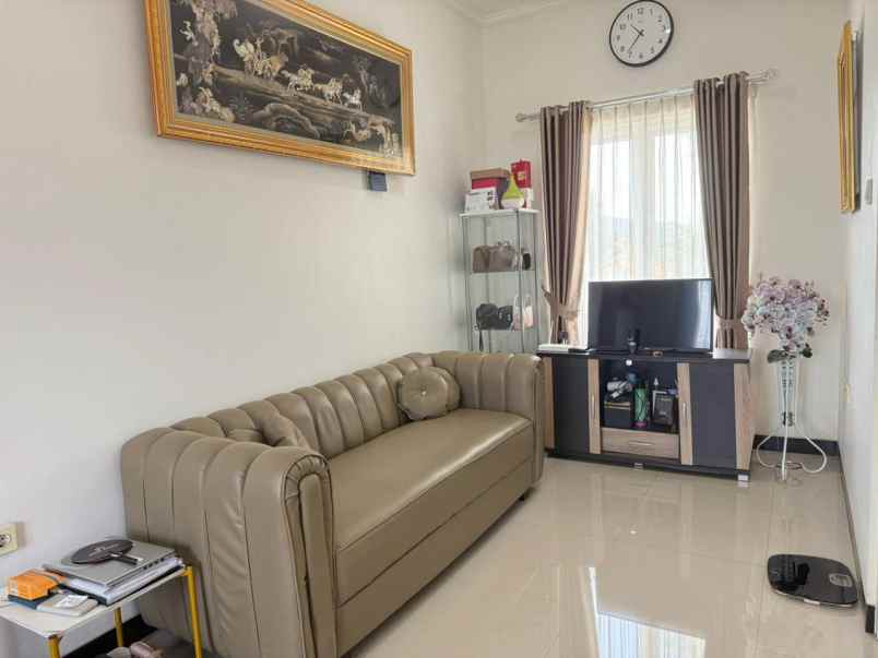 dijual rumah jatimurni pondok melati