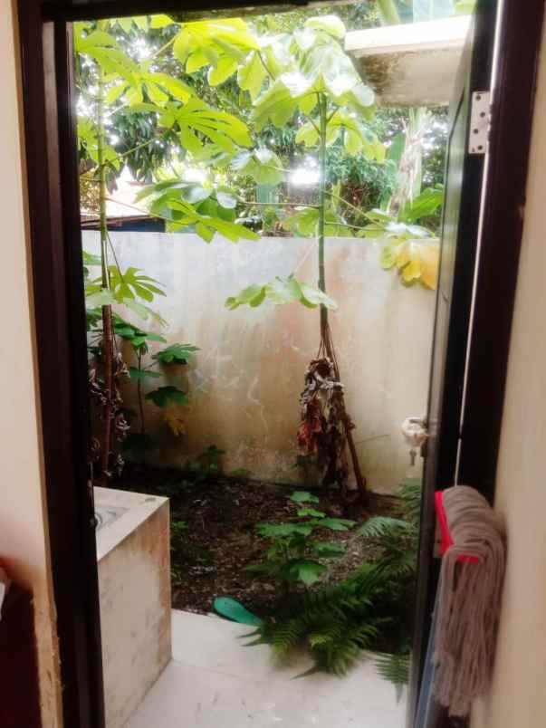 dijual rumah jatiranggon