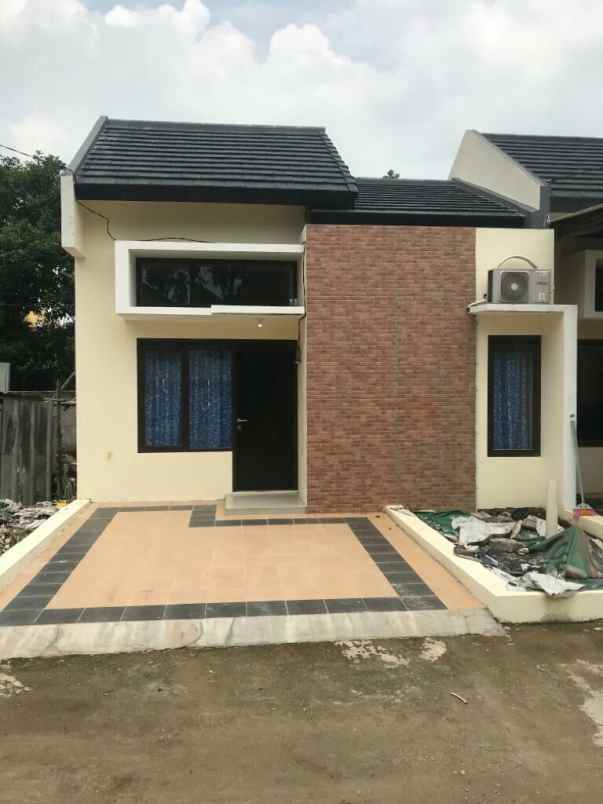 dijual rumah jatiranggon