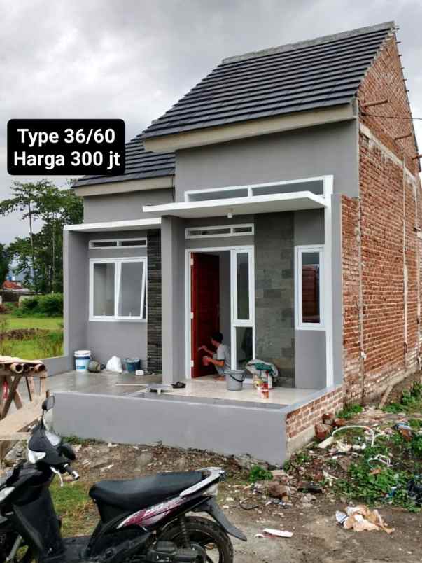 dijual rumah jelekong