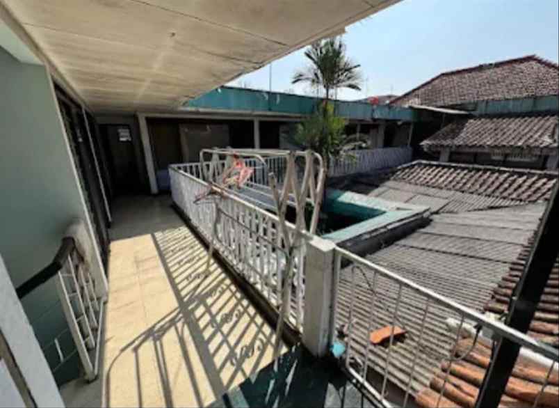dijual rumah jl adipati kertabumi bandung
