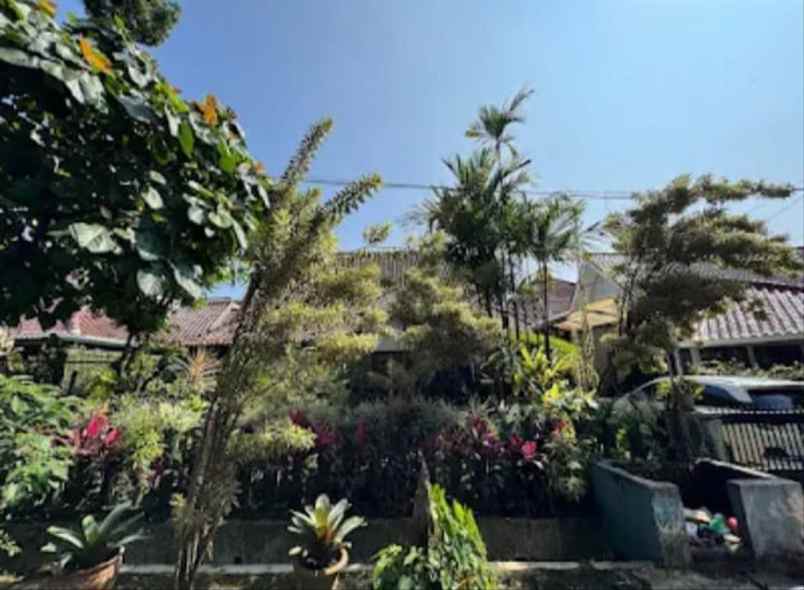 dijual rumah jl adipati kertabumi bandung