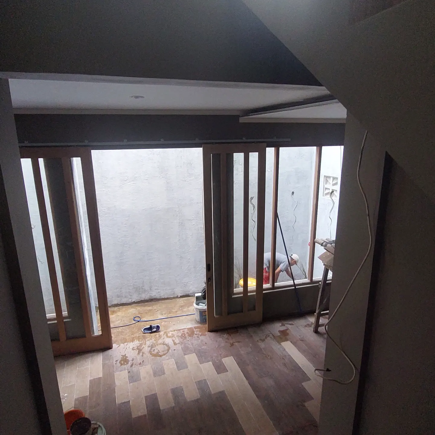 dijual rumah jl buni