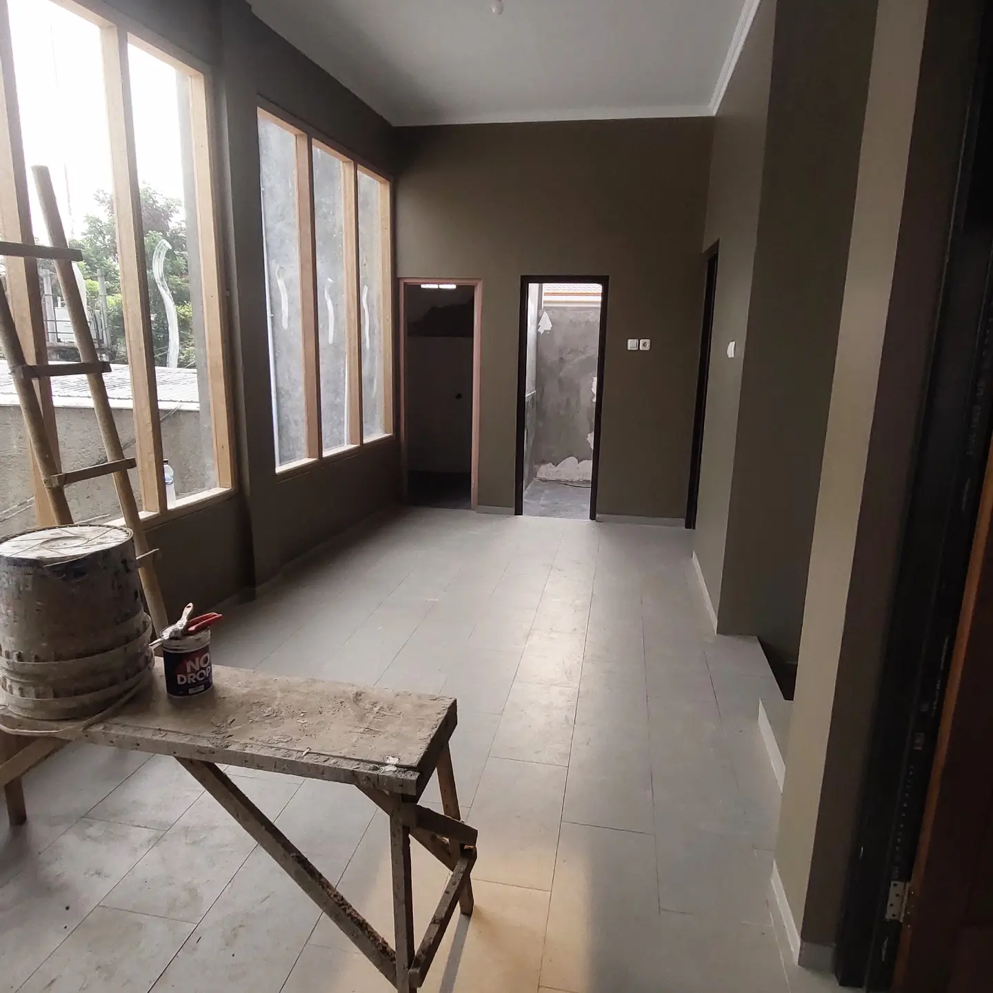 dijual rumah jl buni