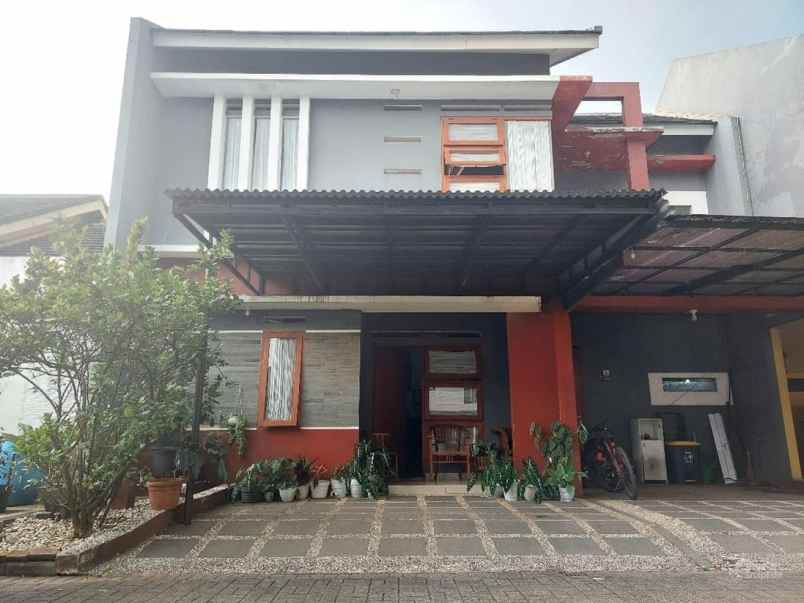 dijual rumah jl cijaura girang buahbatu