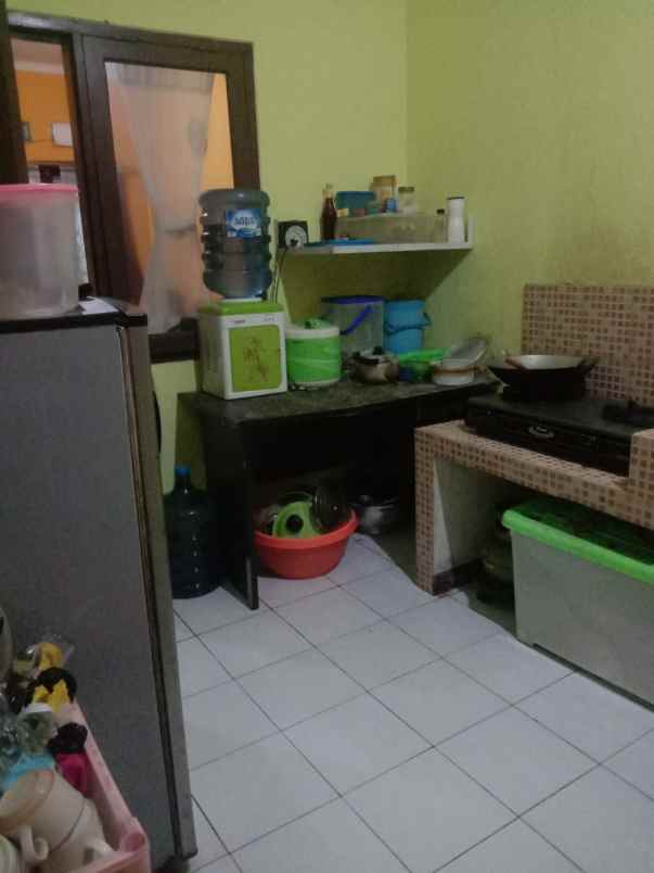 dijual rumah jl cimahi