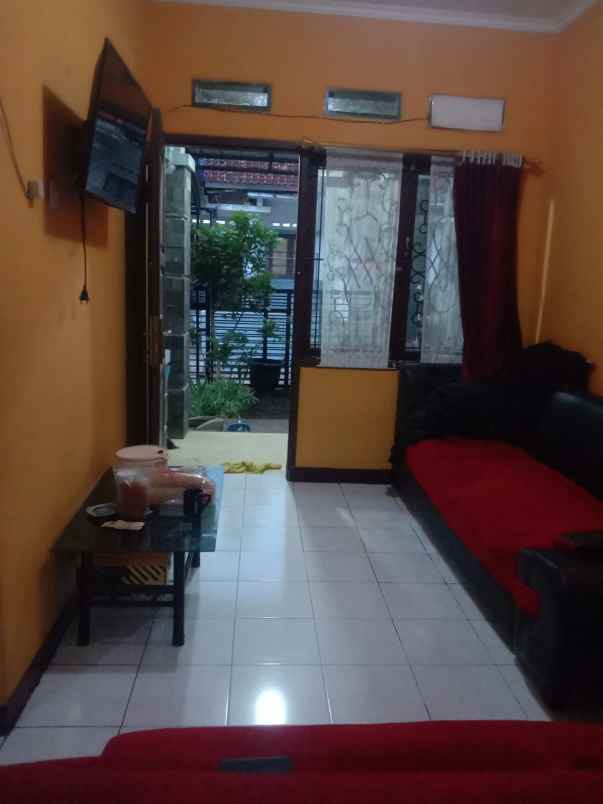 dijual rumah jl cimahi